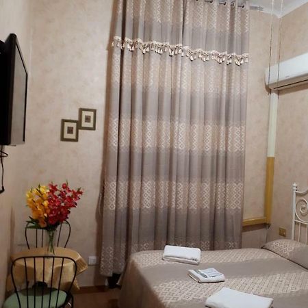Botel Inn Rome Bagian luar foto