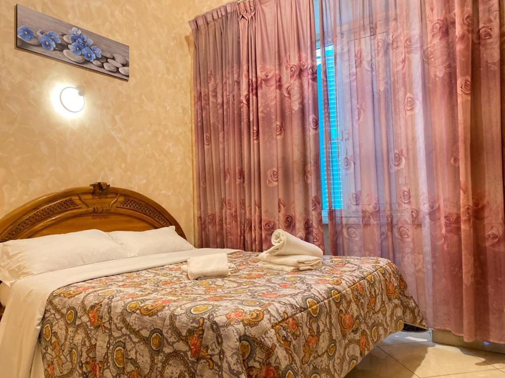 Botel Inn Rome Bagian luar foto