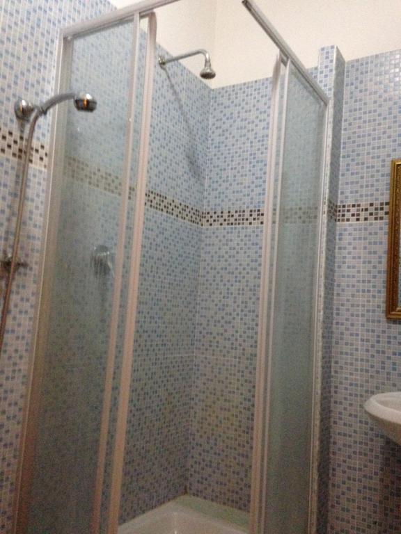 Botel Inn Rome Bagian luar foto