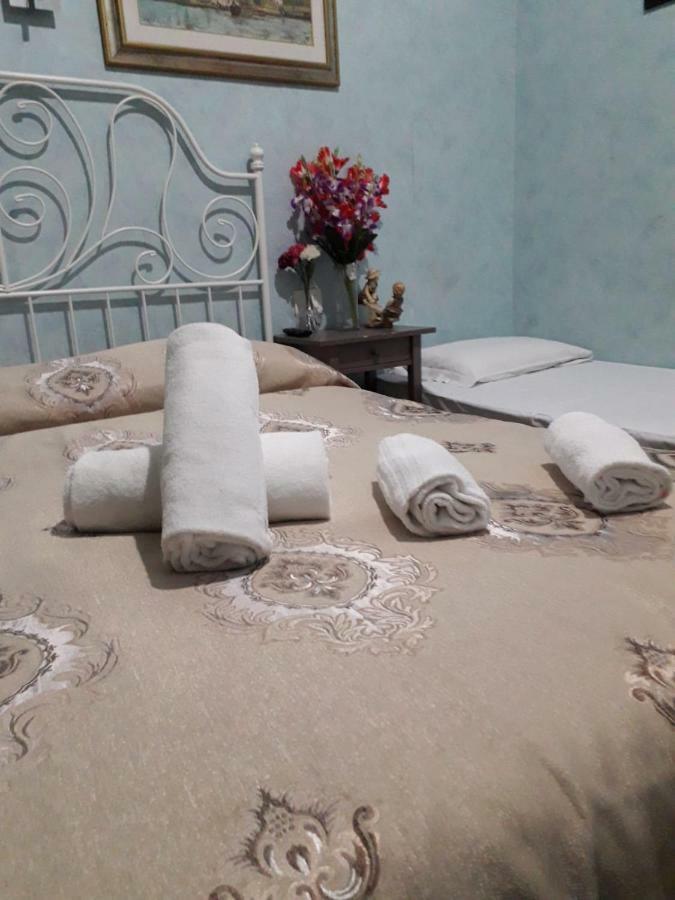 Botel Inn Rome Bagian luar foto