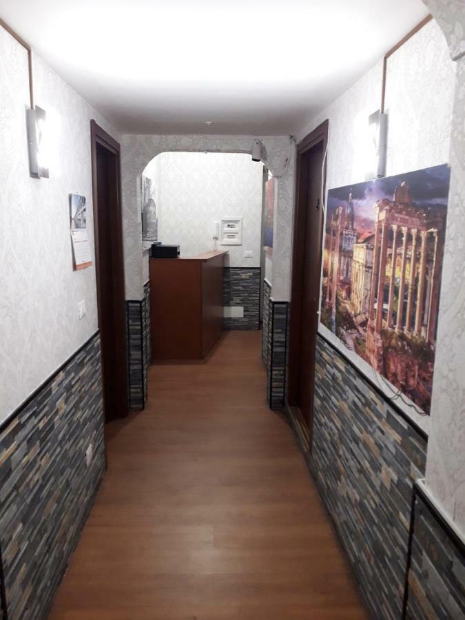 Botel Inn Rome Bagian luar foto